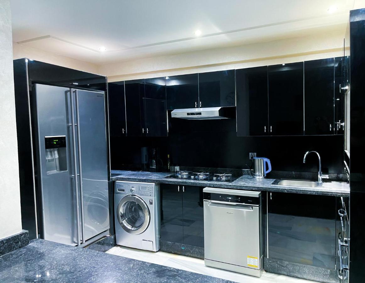 Appartement En Duplex Avec 3 Chambres Haut Standing Gueliz Marrakech マラケシュ エクステリア 写真
