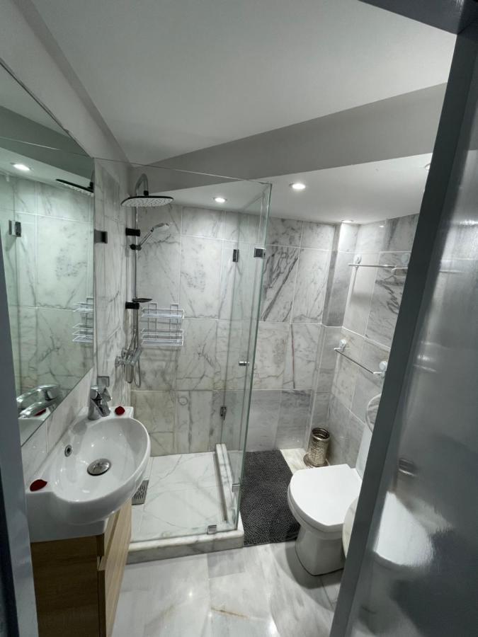 Appartement En Duplex Avec 3 Chambres Haut Standing Gueliz Marrakech マラケシュ エクステリア 写真